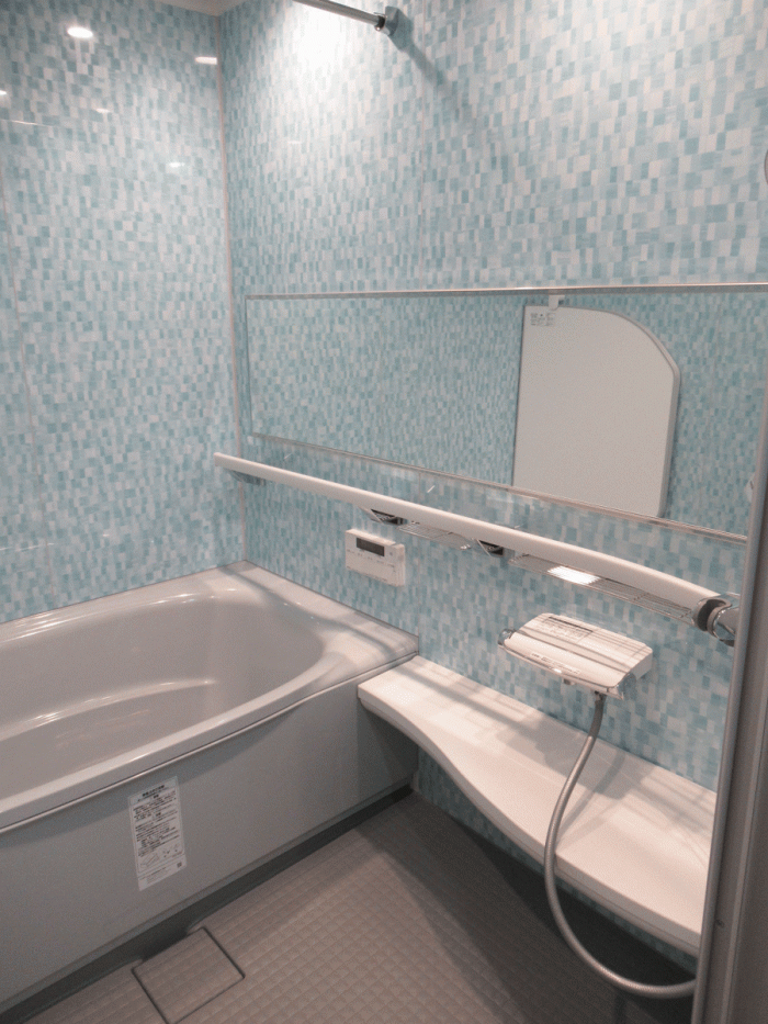 輝きと艶を放つ人造大理石浴槽でリラックス 文京区T様邸 輝きと艶を放つ人造大理石浴槽でリラックス 文京区T様邸